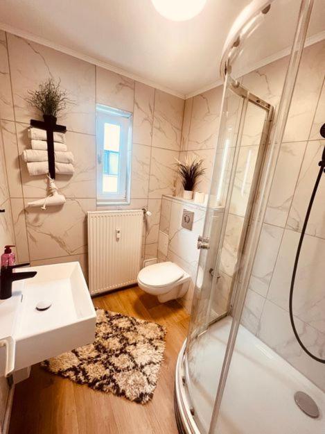 הומבורג Ferienwohnung An Der Uniklinik Mit Eigener Kueche Und Renoviertem Badezimmer מראה חיצוני תמונה