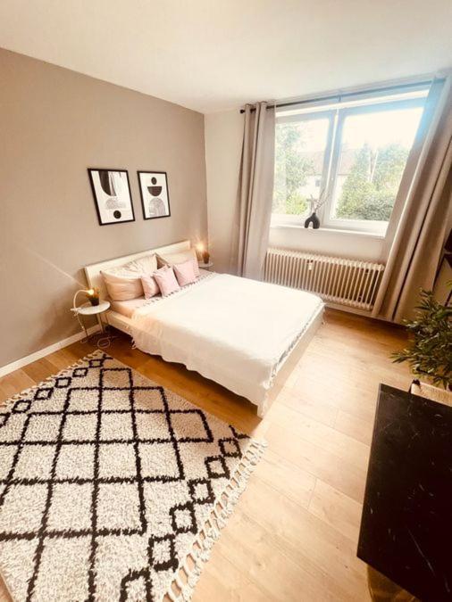 הומבורג Ferienwohnung An Der Uniklinik Mit Eigener Kueche Und Renoviertem Badezimmer מראה חיצוני תמונה