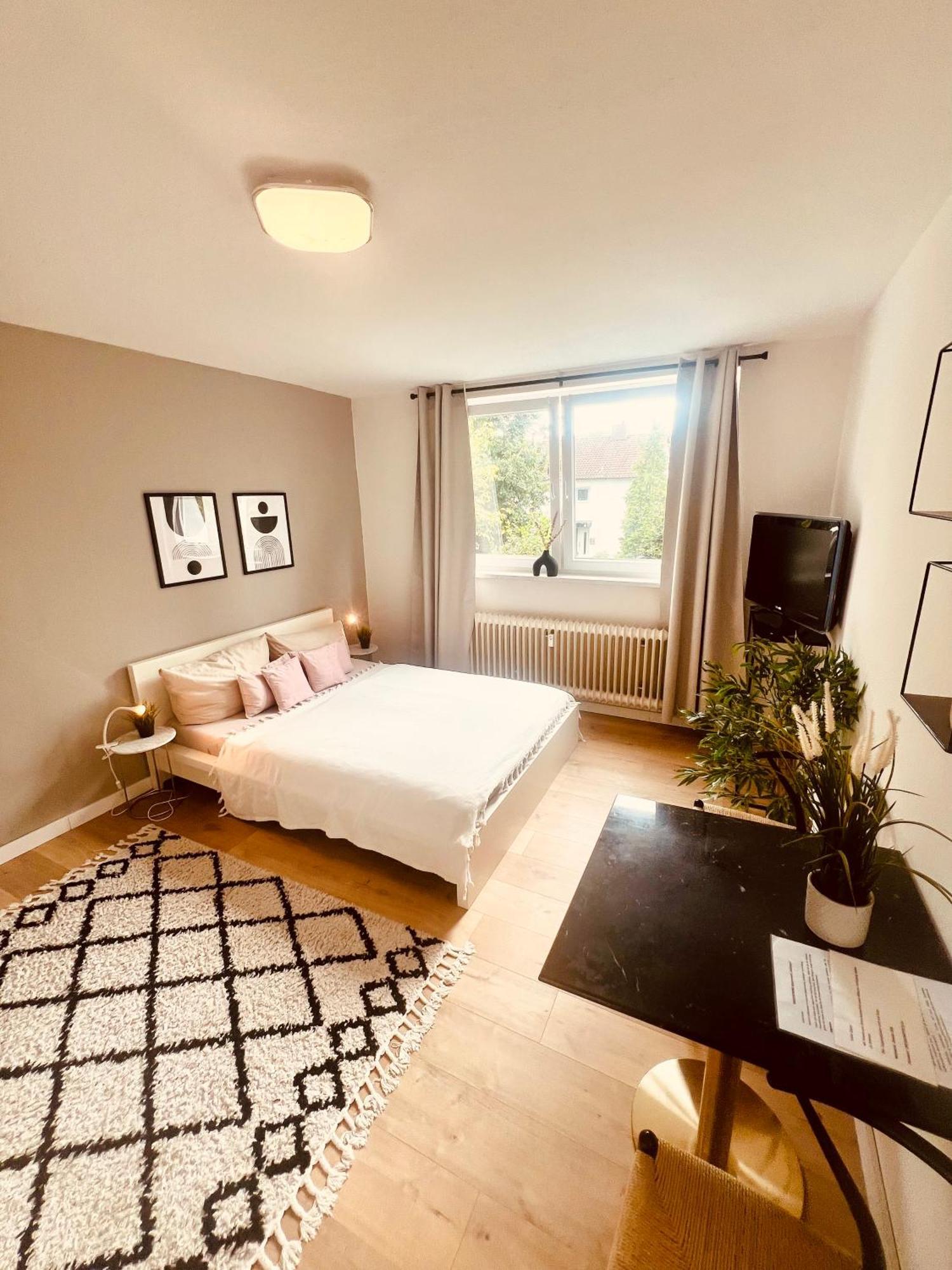 הומבורג Ferienwohnung An Der Uniklinik Mit Eigener Kueche Und Renoviertem Badezimmer מראה חיצוני תמונה